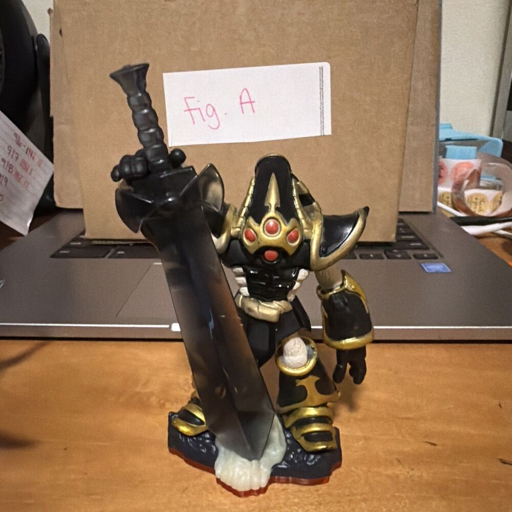 Skylanders Trap Team Krypt King Undead Trap Master Figure. Tested And Works